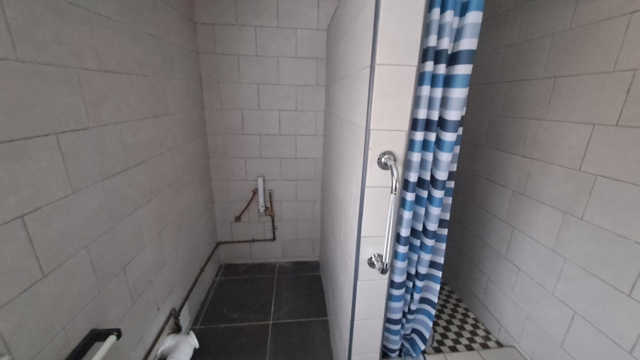 5 Bedroom Property for Sale in Westdene Free State